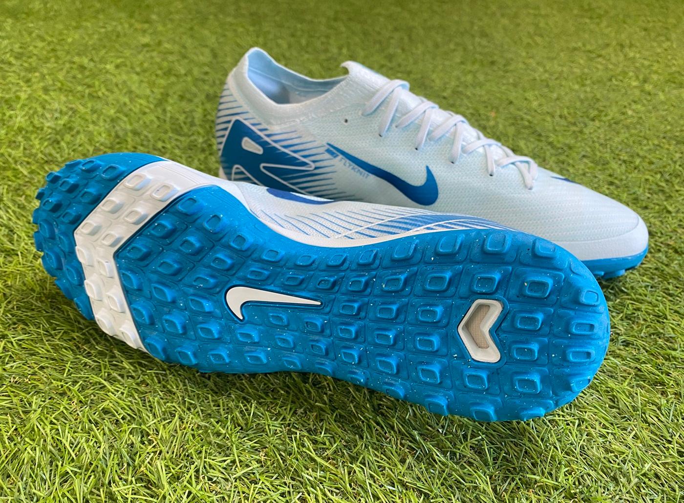 Nike Zoom Mercurial Vapor 16 Pro TF Review | SOCCER.COM